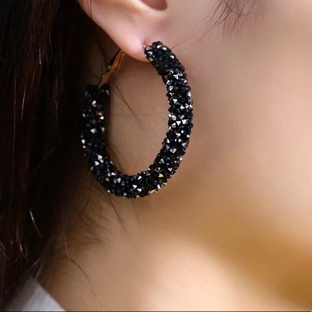 💥 Black Rhinestone Hoops
